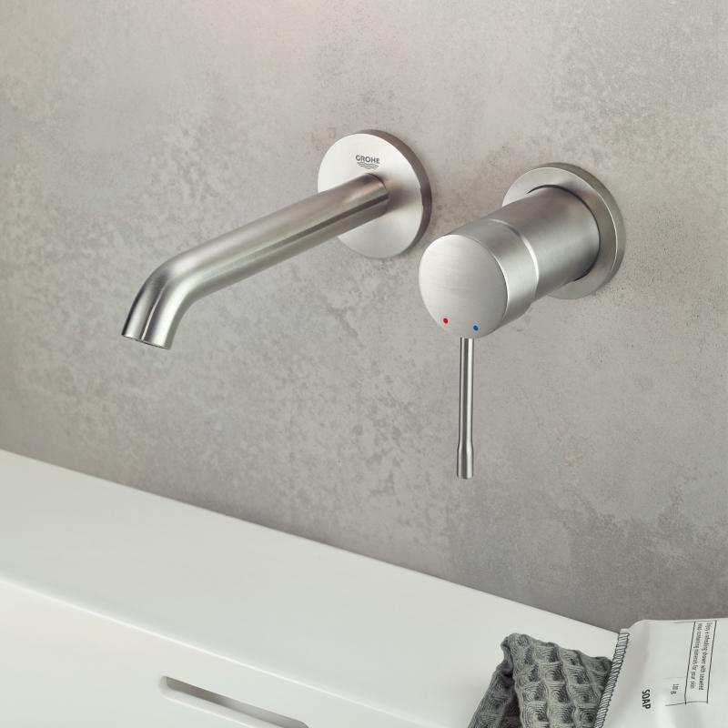 Grohe-Wandarmatur-Kueche-edelstahl-essence-kuechenkaufen.net_
