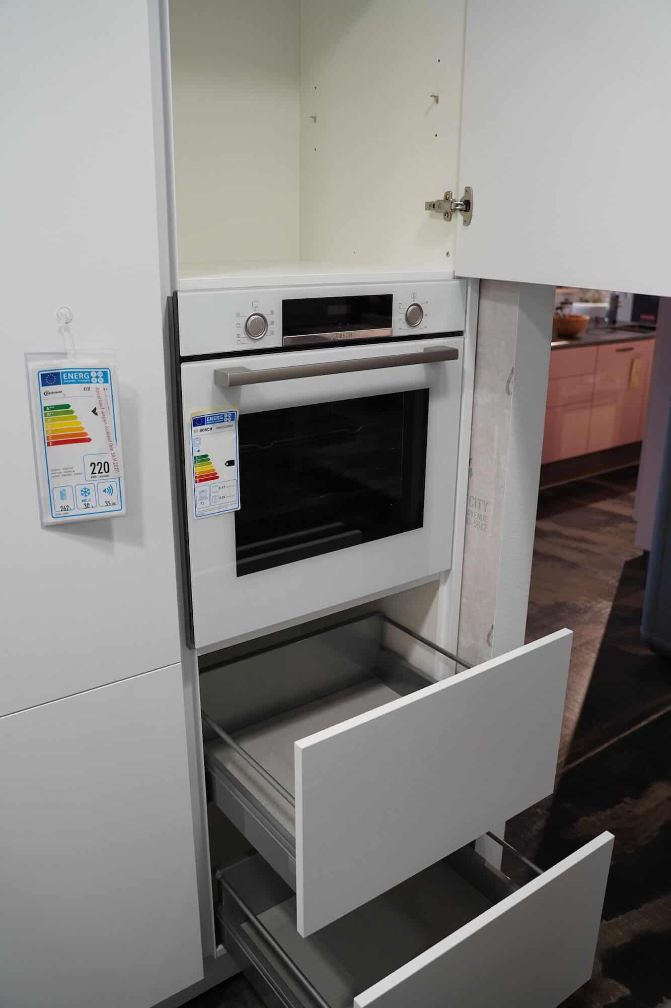 Bosch Einbaubackofen weiß modern