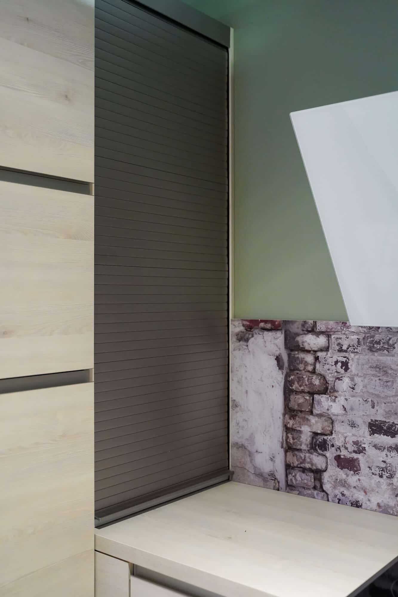 Jalousienschrank Stauraum Design Küche L-Küche