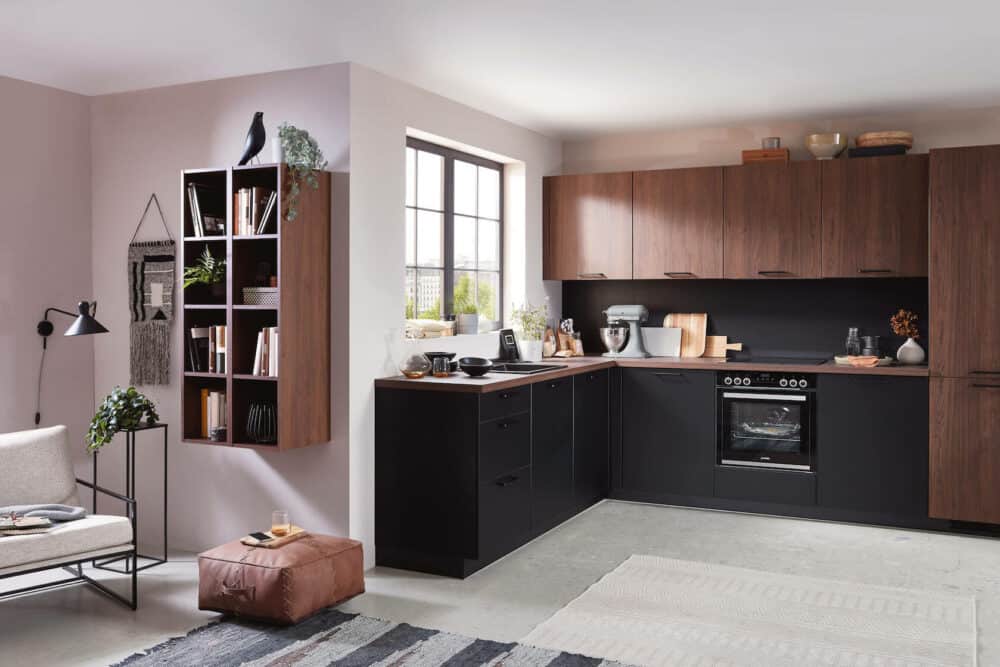 Nobilia L-Küche modern schwarz supermatt nussbaum