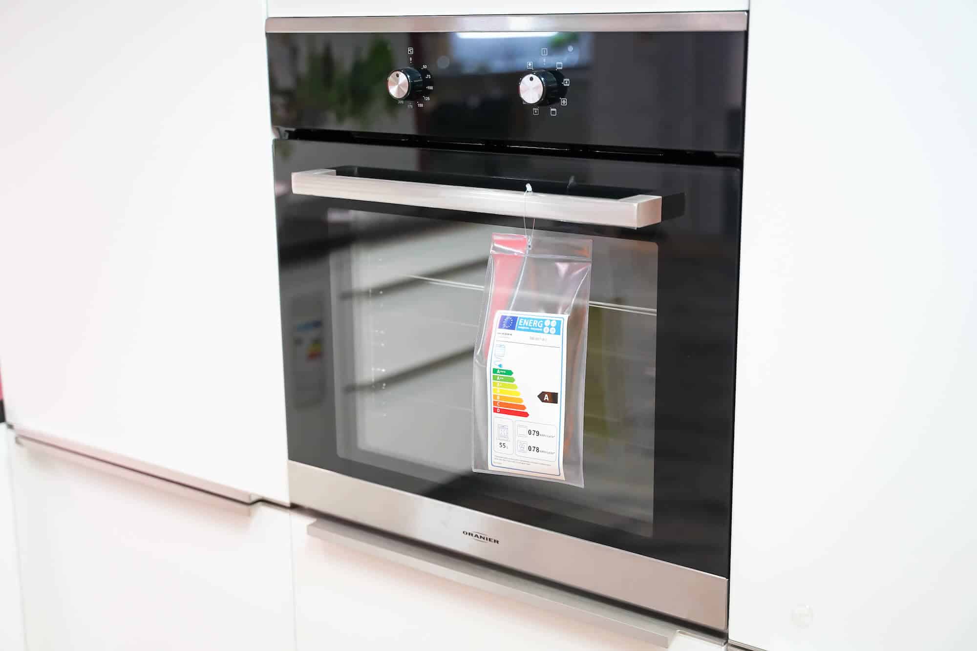 Oranier Backofen modern Bauformat L-Küche