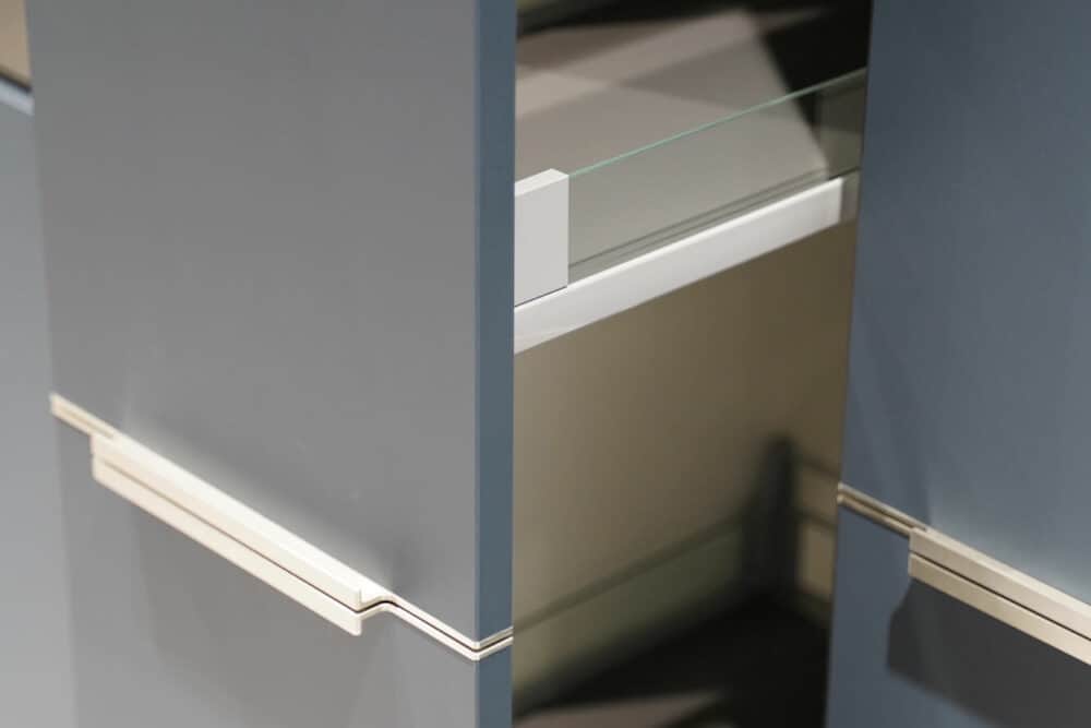 Apothekerschrank Nobilia Design Inselküche