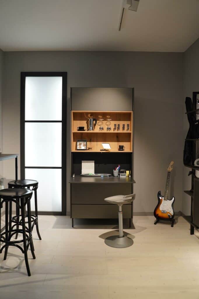 Ballerina moderne Küche Design Hochschrank mit Schreibtisch