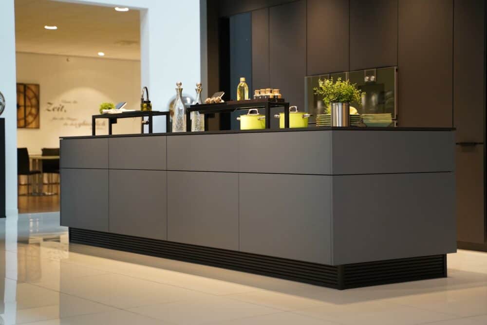 Design Kücheninsel Ballerina mit Resopal Arbeitsplatte