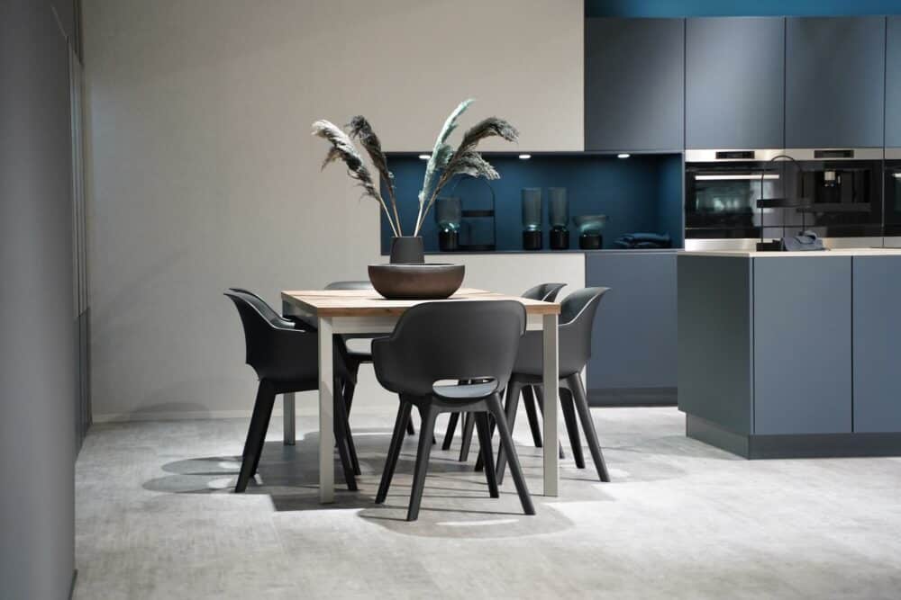 Esstisch Eiche Savanna Arbeitsplatte Nobilia Design Inselküche