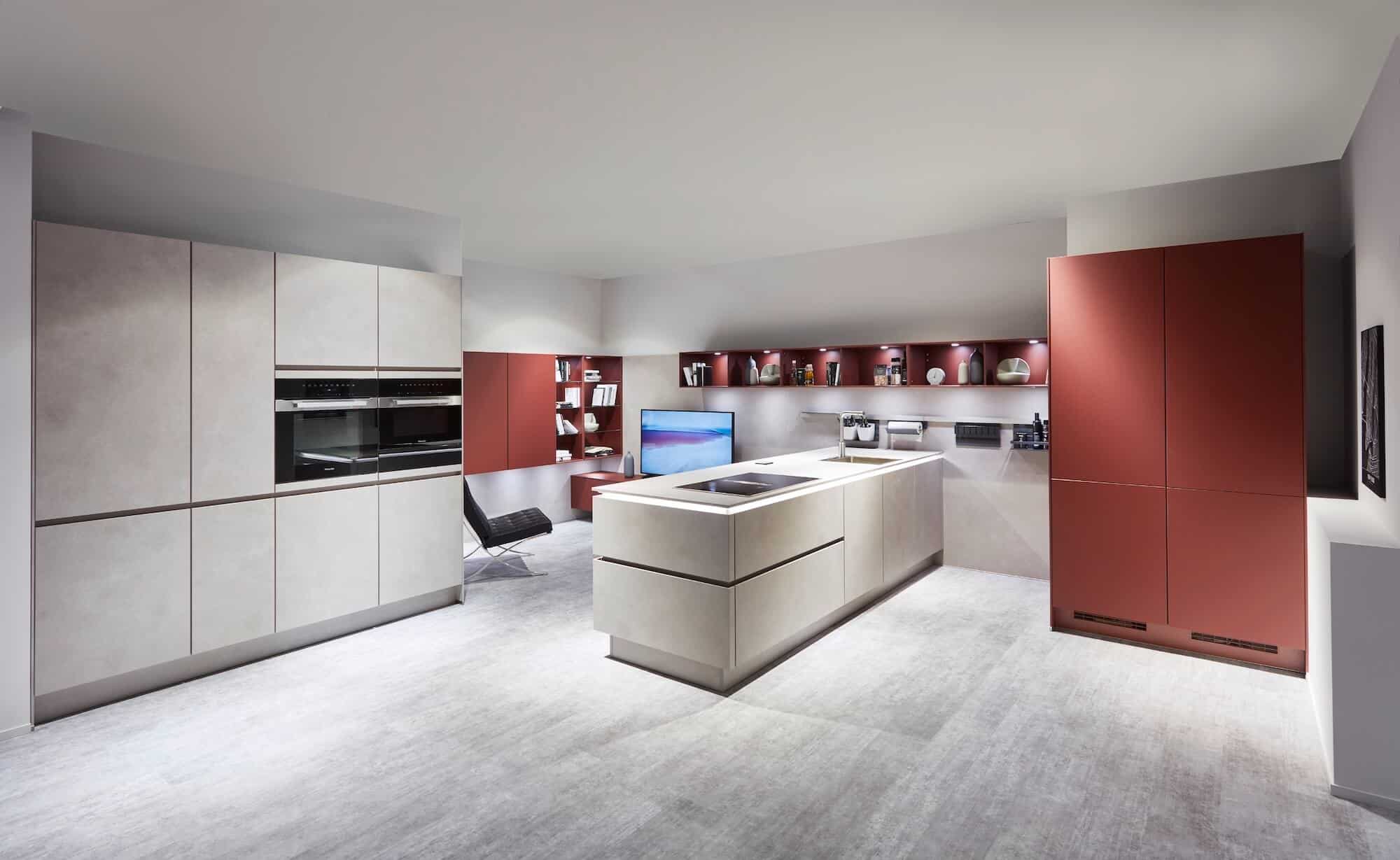 Nobilia Easytouch Design Inselküche grifflos mit Wandschrank