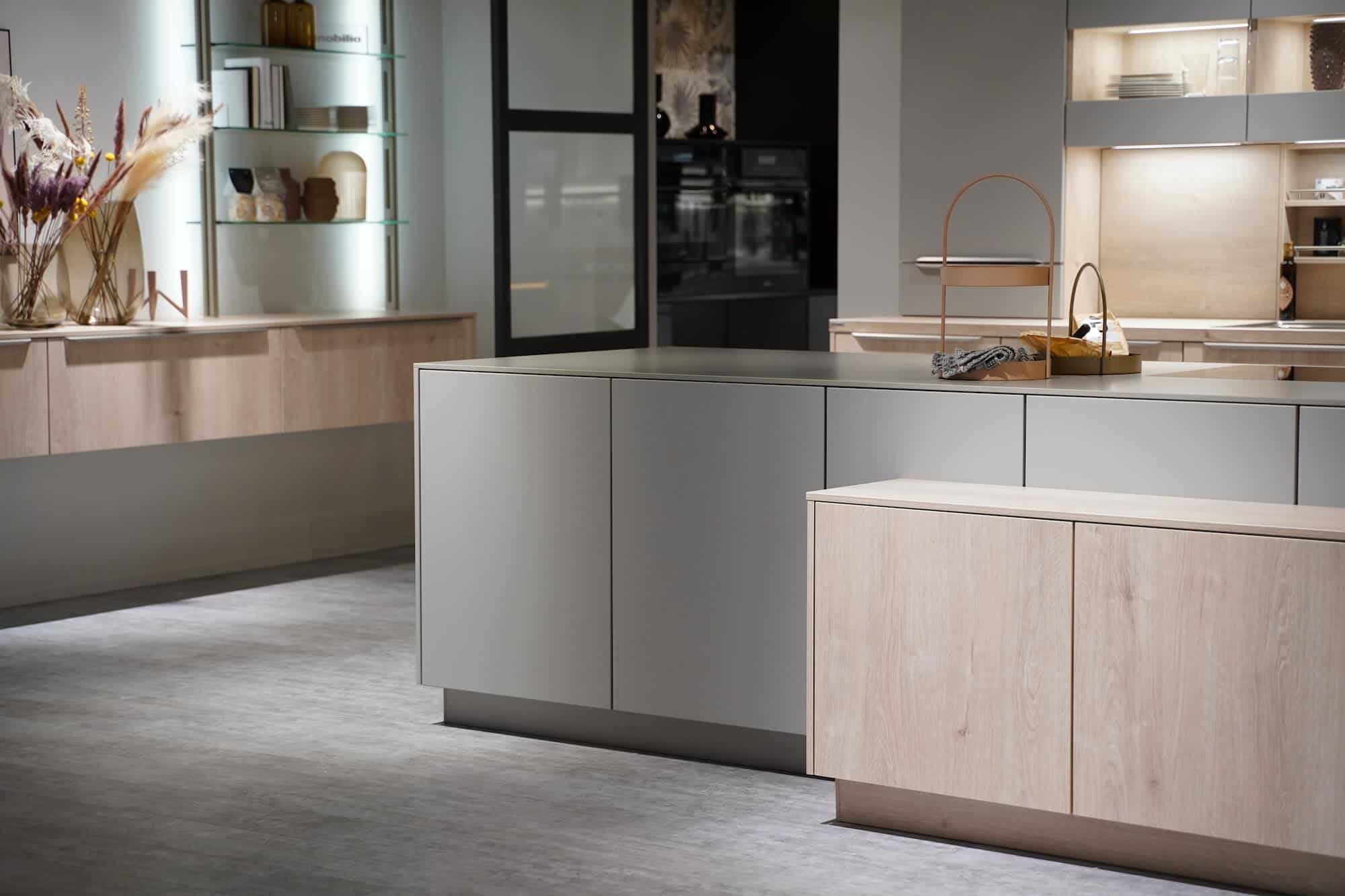 Nobilia Design Inselküche steingrau Eiche