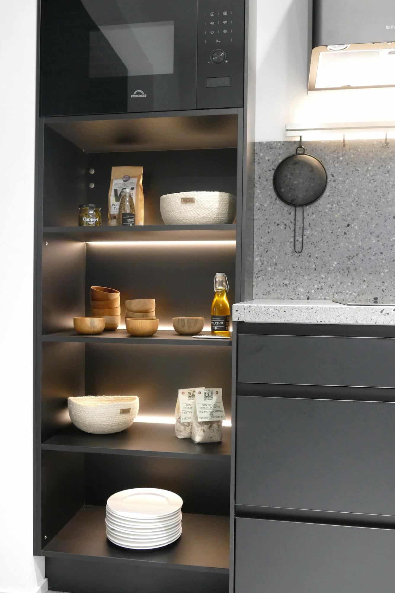 Offener Wandschrank Nobilia Design L-Küche