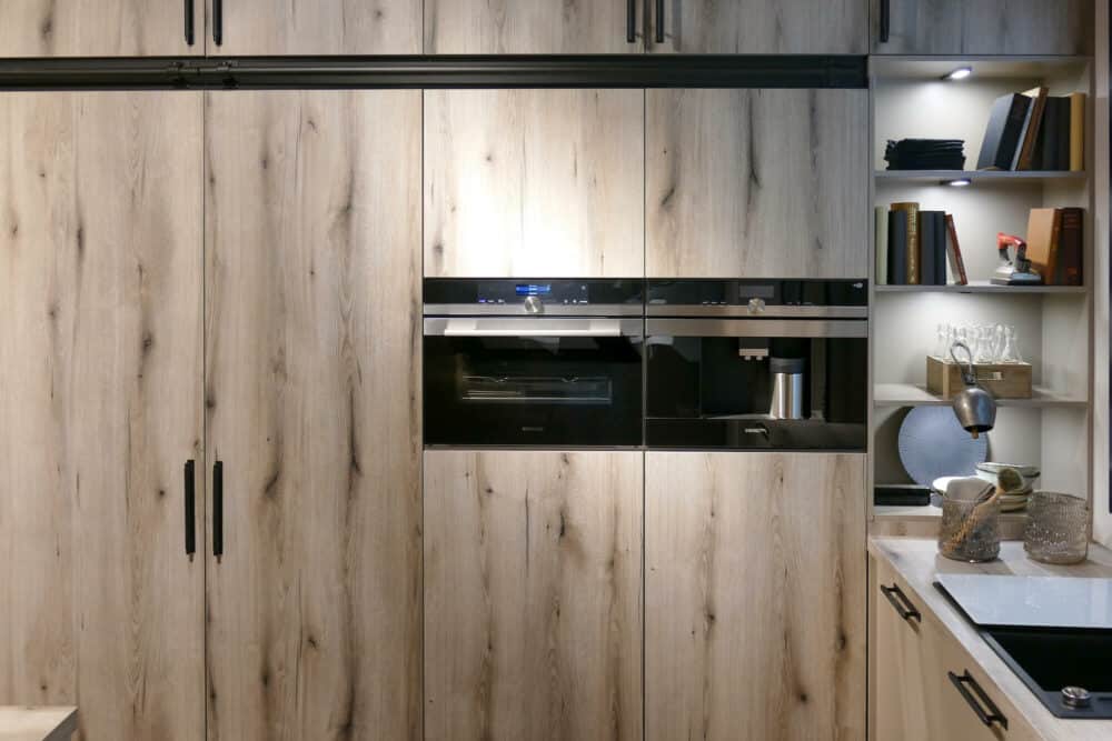 Bauformat moderne L-Küche mit Siemens Elektrogeräten