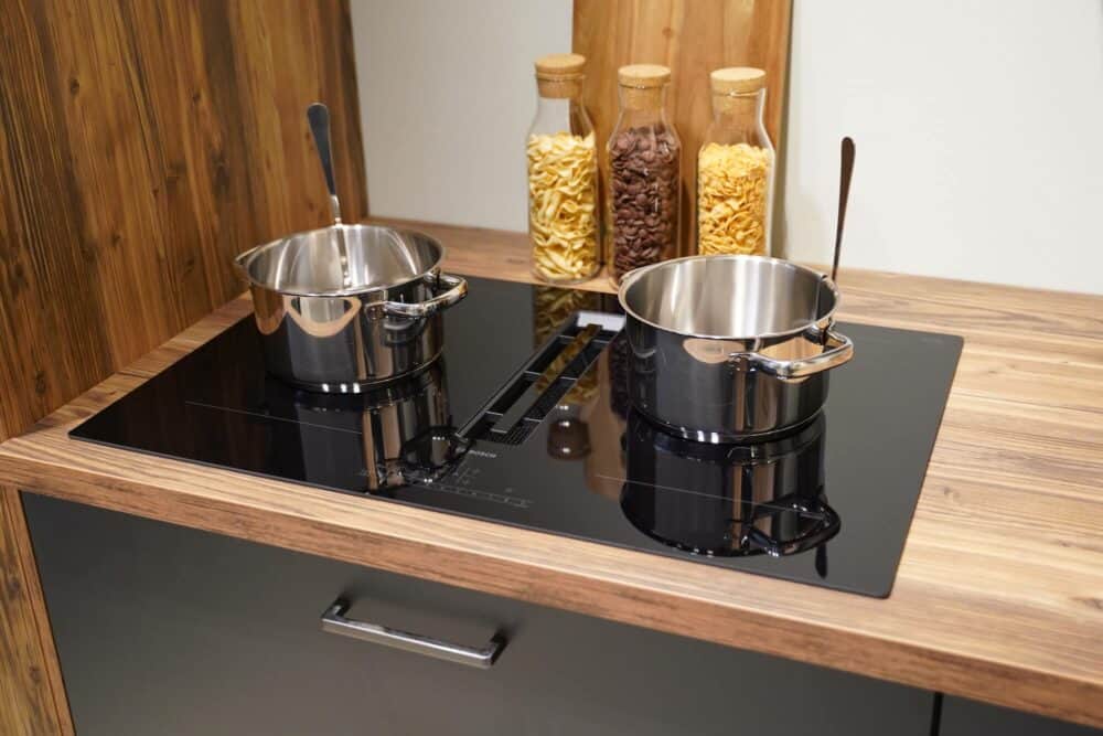 Muldenlüfter Bosch modern L-Küche