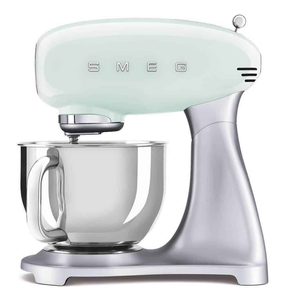 Küchenmaschine im Retro Stil Smeg