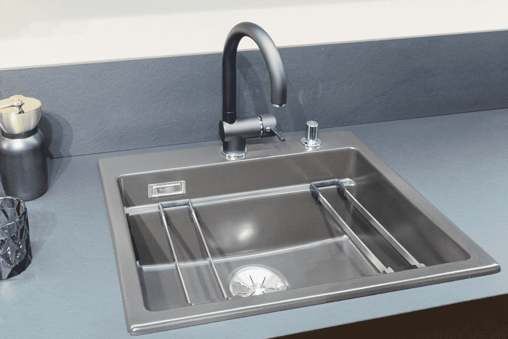 Spüle Bauformat moderne Inselküche grifflos