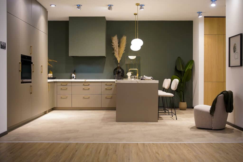 Ballerina U-Küche modern beige smart Glas mit Echtholz Schrank