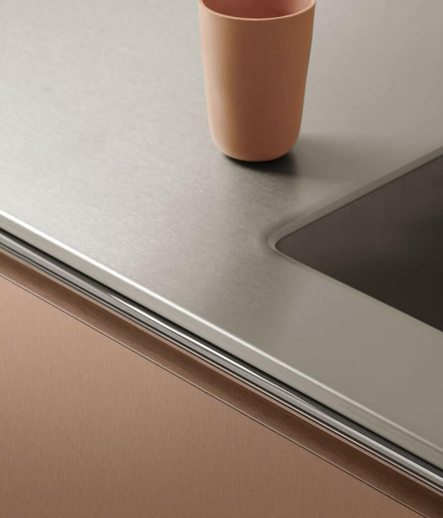 Siematic S2 Designküche mit Edelstahl Arbeitsplatte